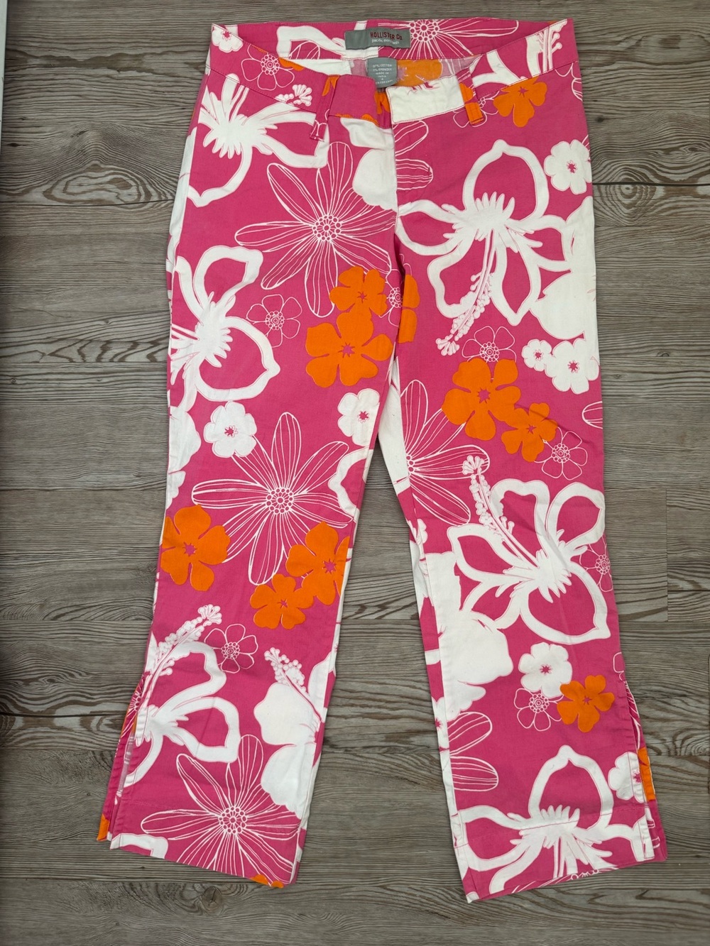 Vintage Y2K, Hollister hibiscus Capri pants